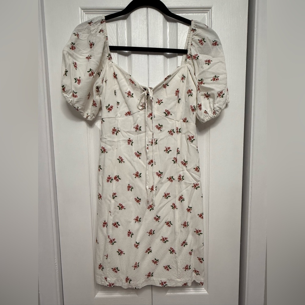 Floral Puff Sleeve Dress